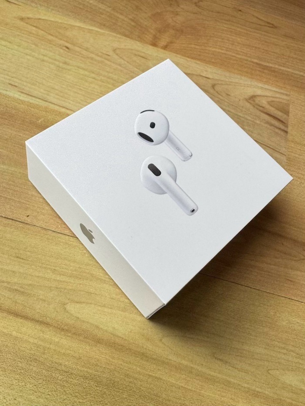 Apple White Wireless Earbuds Packaging